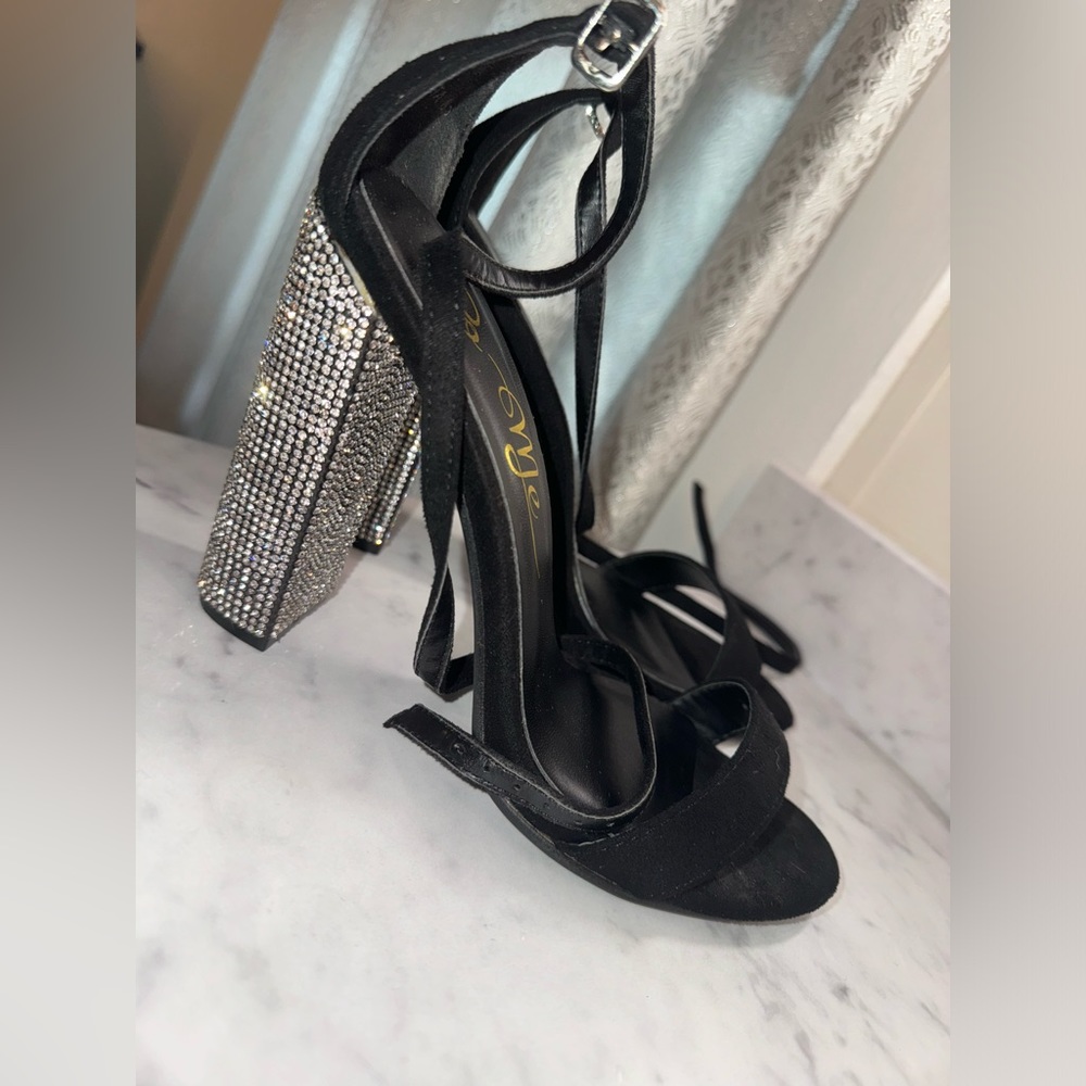 Black diamond heels